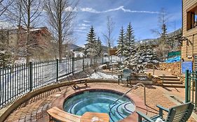 Cozy Ski-Inandski-Out Winter Park Resort Condo!